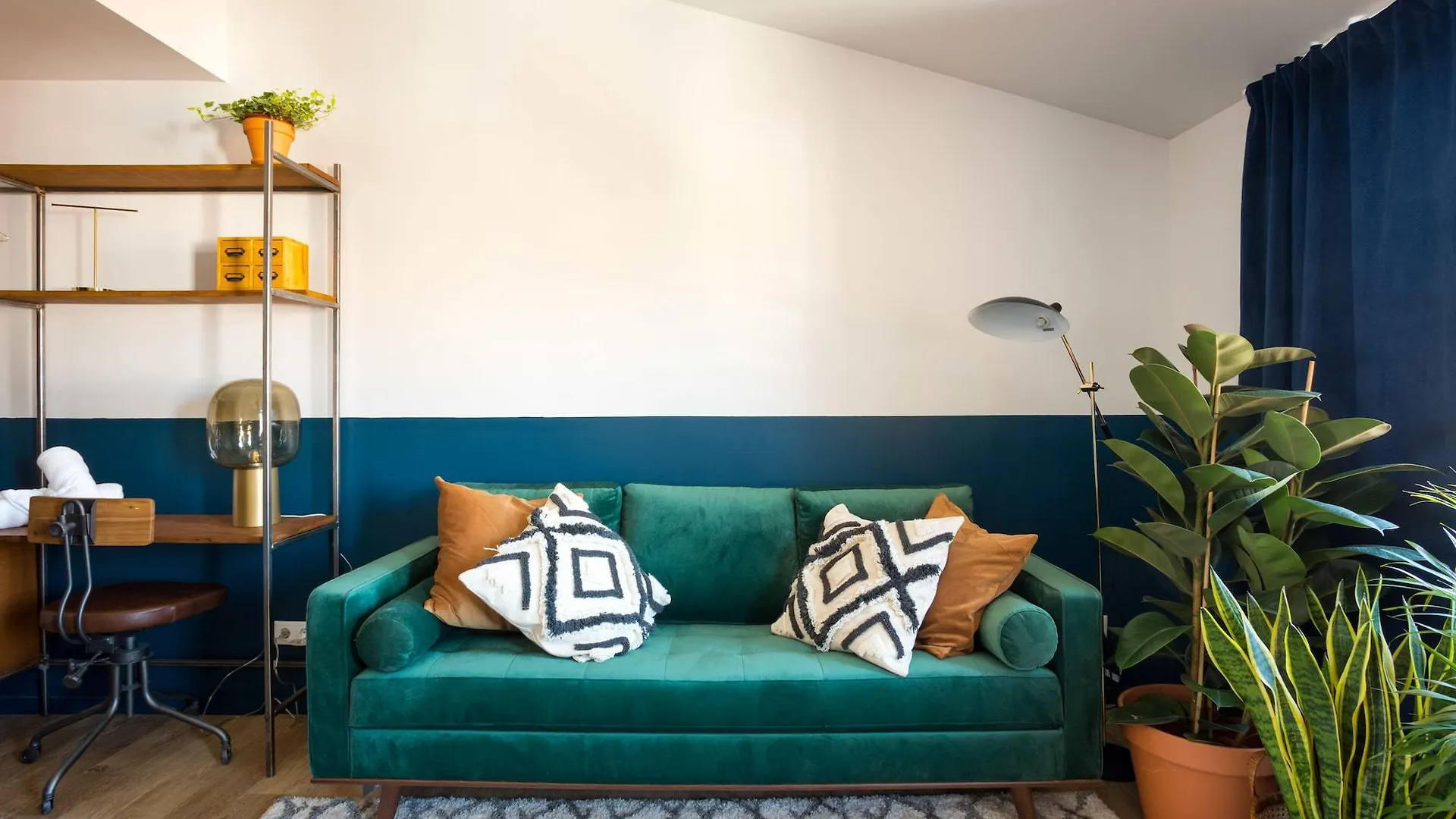 Selina Secret Garden Lisbon Hostel