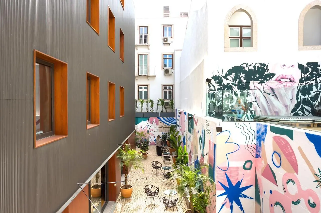 Selina Secret Garden Lisbon Hostel 0*,  Portugal