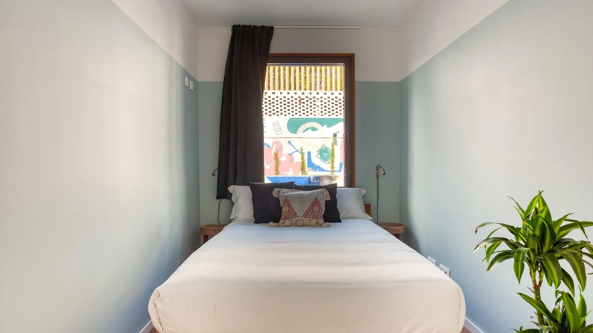Selina Secret Garden Lisbon Hostel